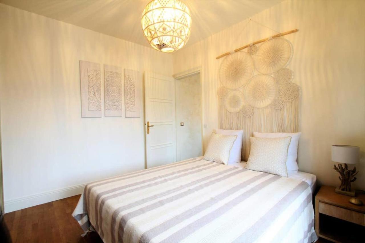 Large 5 Rooms With Garage In The City Center อานซี ภายนอก รูปภาพ